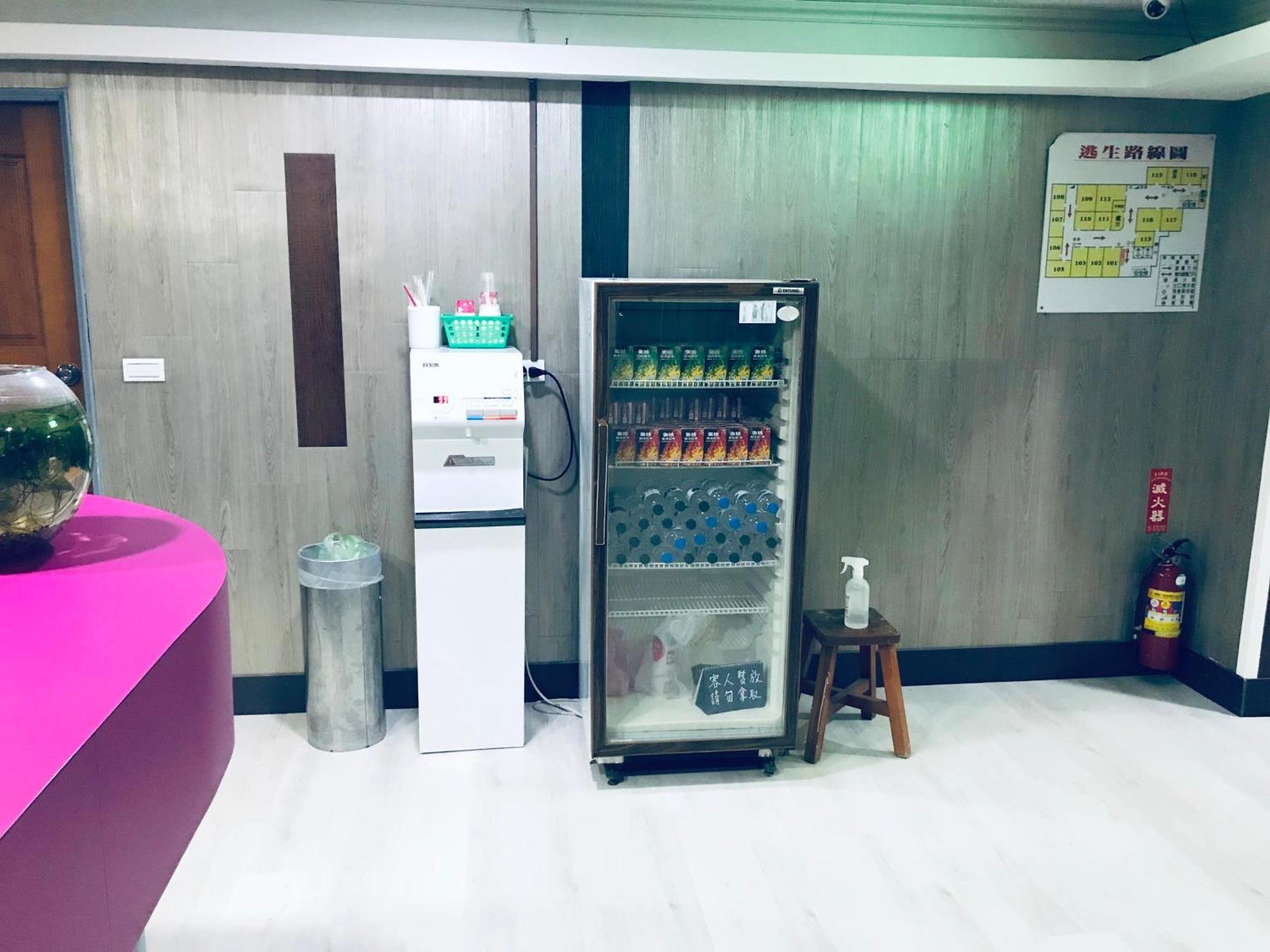 罗东镇 贵族大旅社酒店 外观 照片